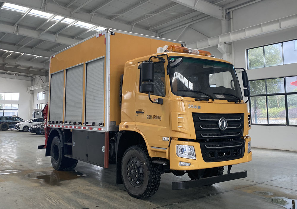 楚勝牌CSC5120XZMD6搶險(xiǎn)救援照明車